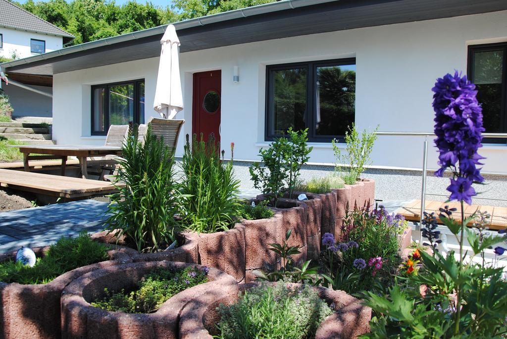 Ferienwohnung Direkt In Sassnitz Habitación foto